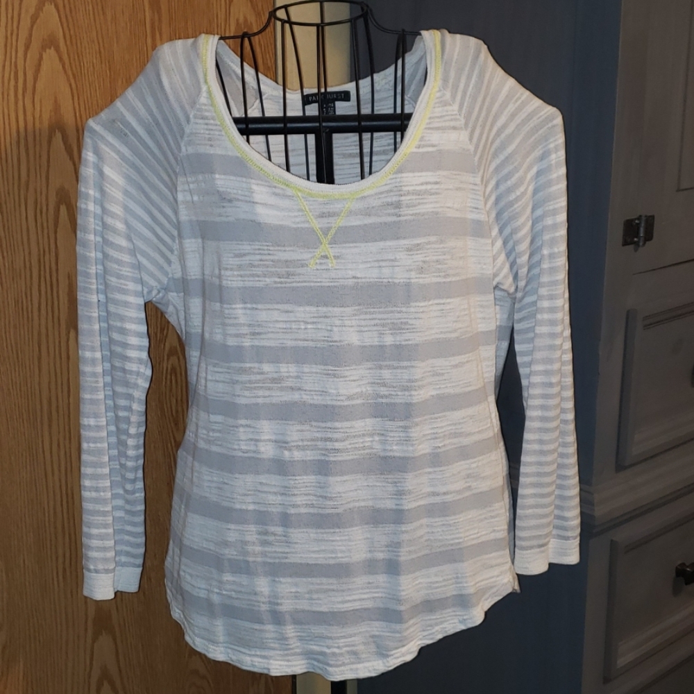 Parkhurst long sleeve top sz-XL